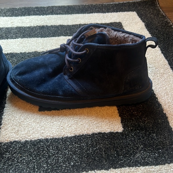 Men’s Ugg Faux Fur Lined Navy Boots 11 - Picture 3 of 5